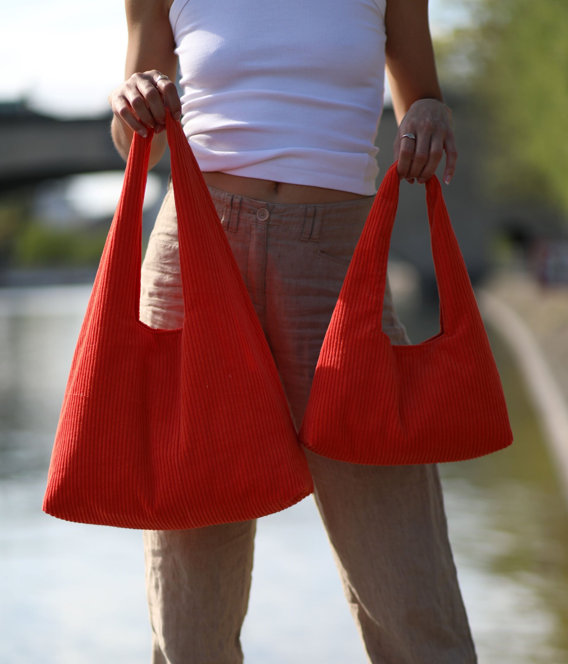 Marlisa Strauss Triangle Bag Cord Coral