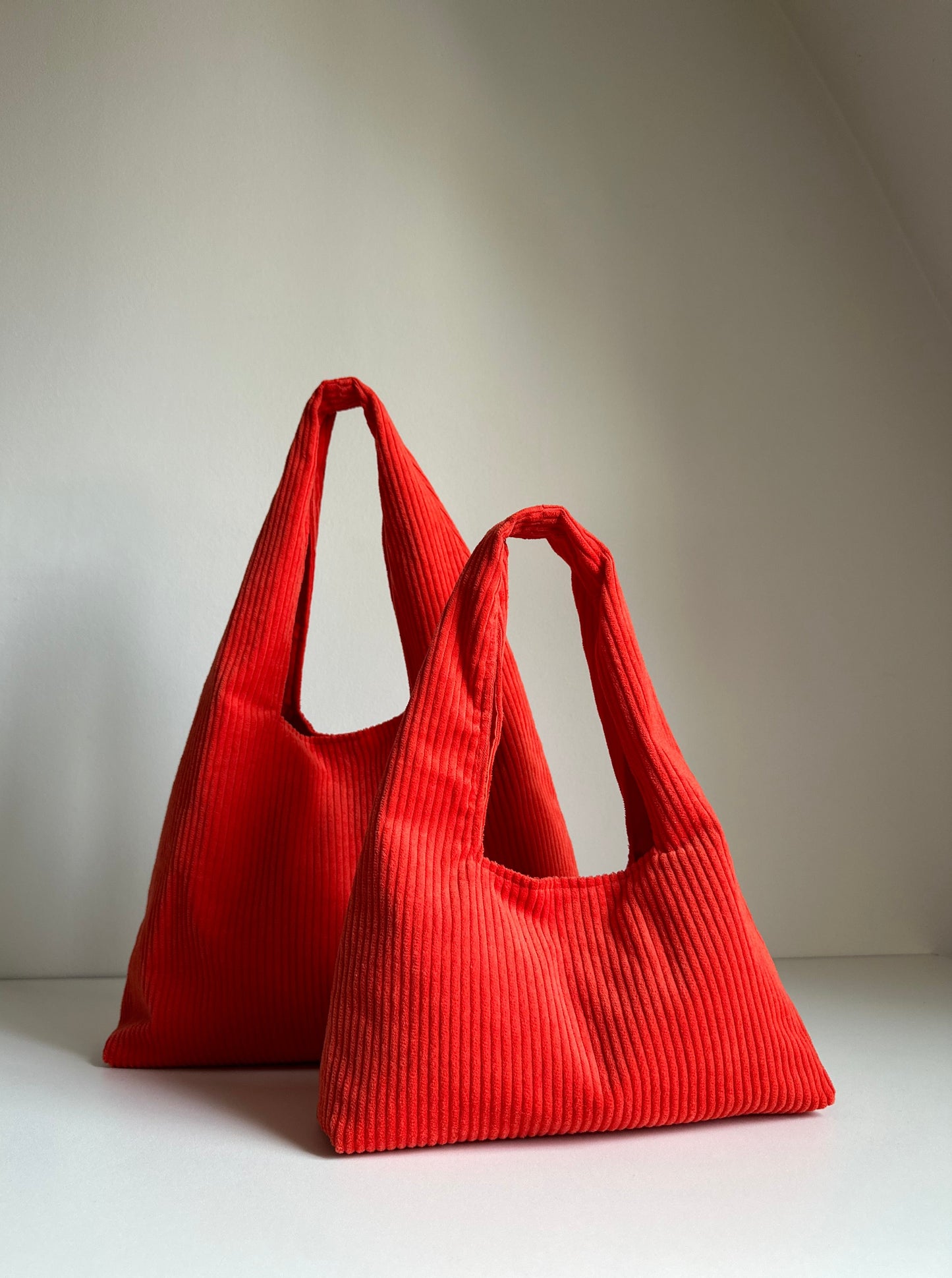 Marlisa Strauss Triangle Bag Cord Coral